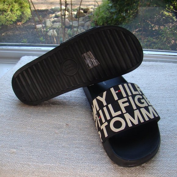 Tommy Hilfiger black slides white logo, size 8 - Picture 3 of 5